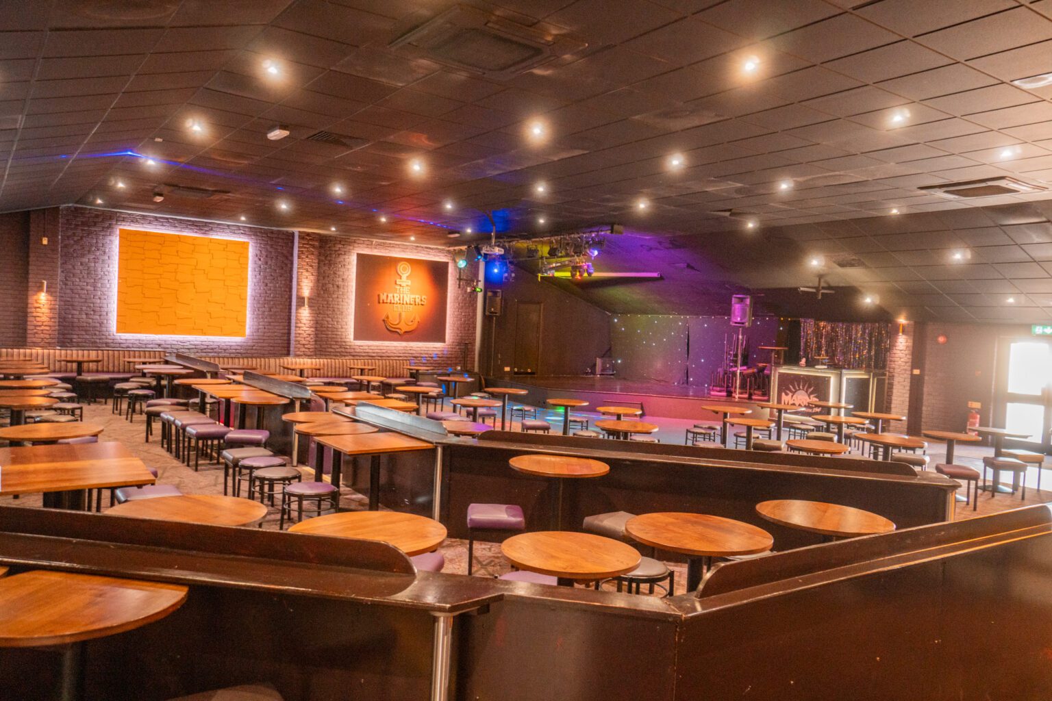 Mariners Club 03
