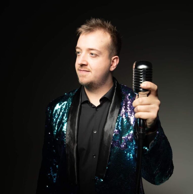 Jamie Jay (Vocalist) | Rhyl | Marine Holiday Park